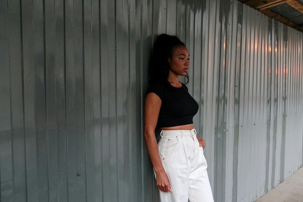 Votre chemin vers le style : choisir les vêtements parfaits pour sublimer les morphologies en o